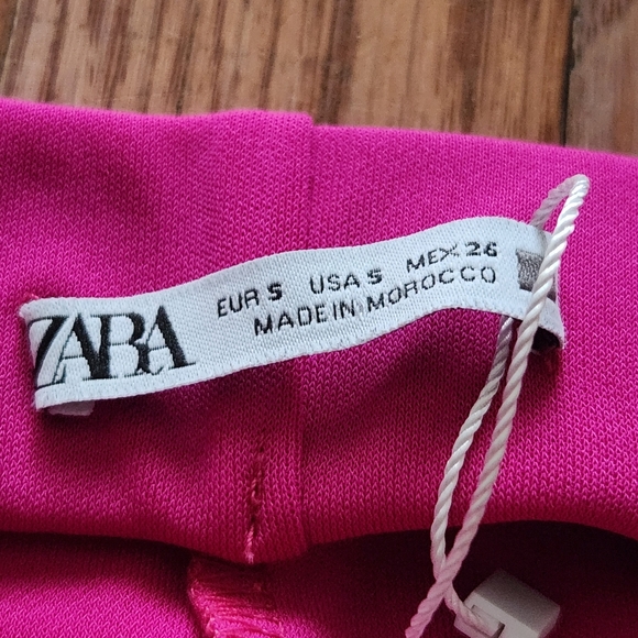 Zara Skirt Size Small - Picture 5 of 10